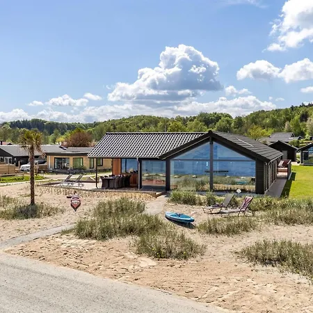 Сasa de vacaciones Catalina - 30m From The Sea By Interhome